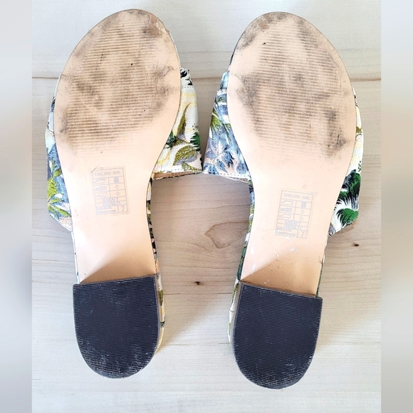 Chelsea Girl Slides/Mules/Sandals Floral/ Tropical pattern embroidered - Size 7 - Picture 6 of 8